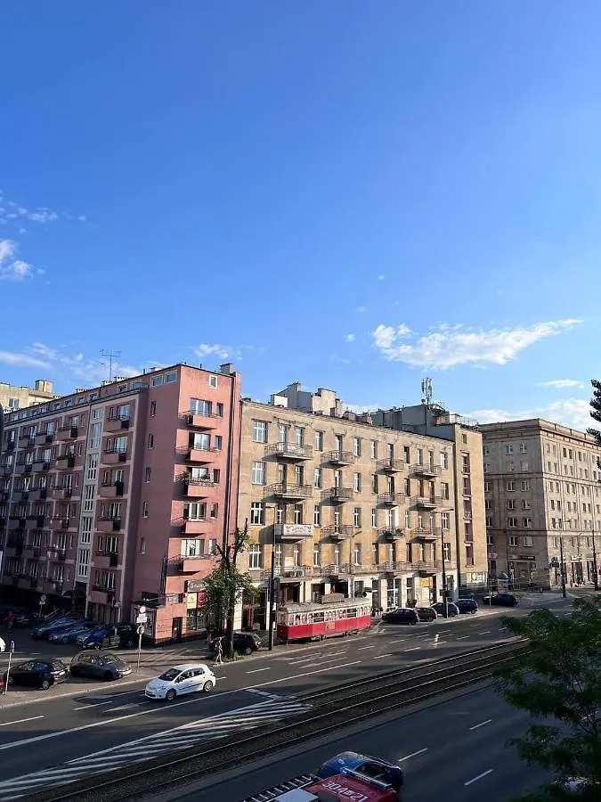 Apartment Solidarnosci, Metro, Wi-Fi, Tv, Youtube - By Hik Apartments Warszawa